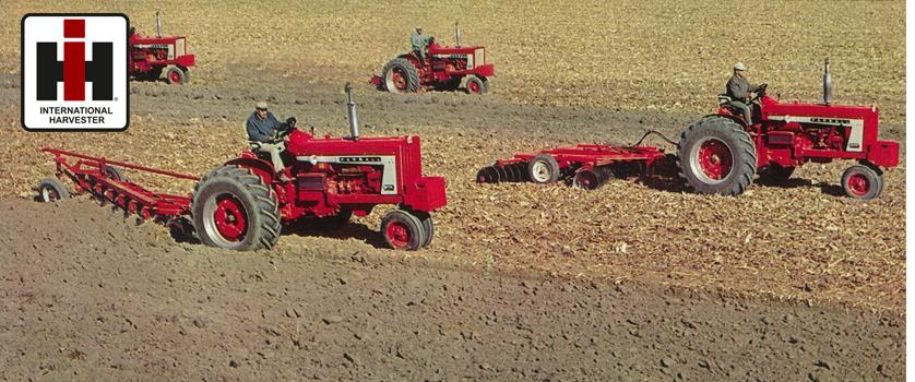 Farmall 806 & 706 @ work